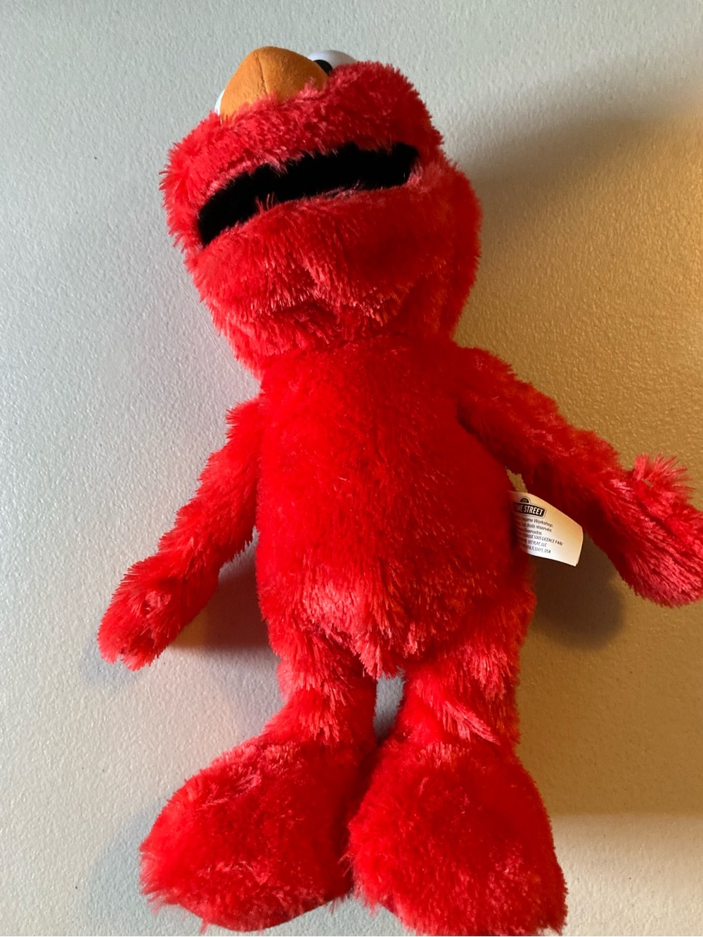 Sesame Street Elmo Battery Powered Red Plush Animal Toy 14” Tall “Elmo Slide”